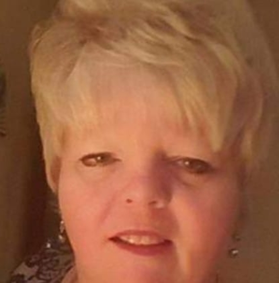 Meet your Posher, Katy - Picture 1 of 1